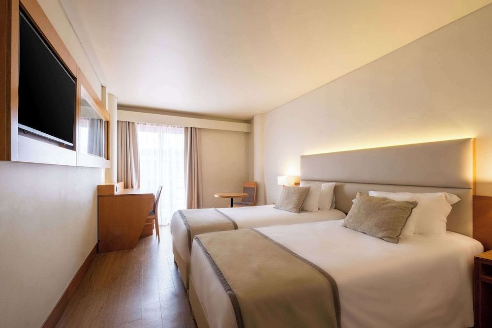 The Azoriani Boutique, Ascend Hotel Collection Standard Twin Room 13