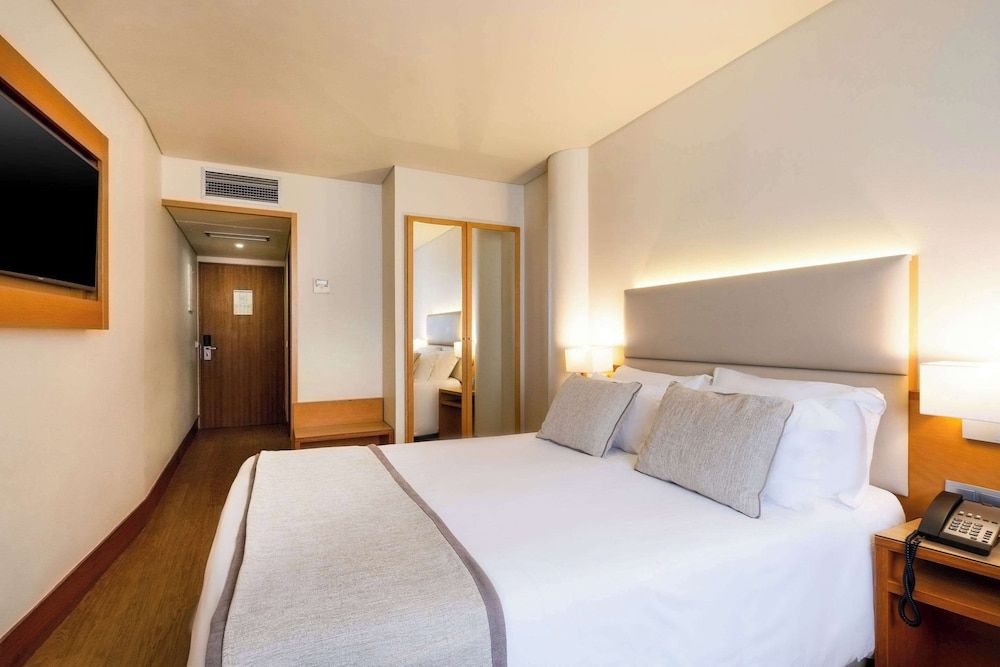 The Azoriani Boutique, Ascend Hotel Collection Standard Double Room 2