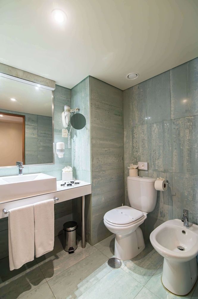 The Azoriani Boutique, Ascend Hotel Collection Standard Double Room 26