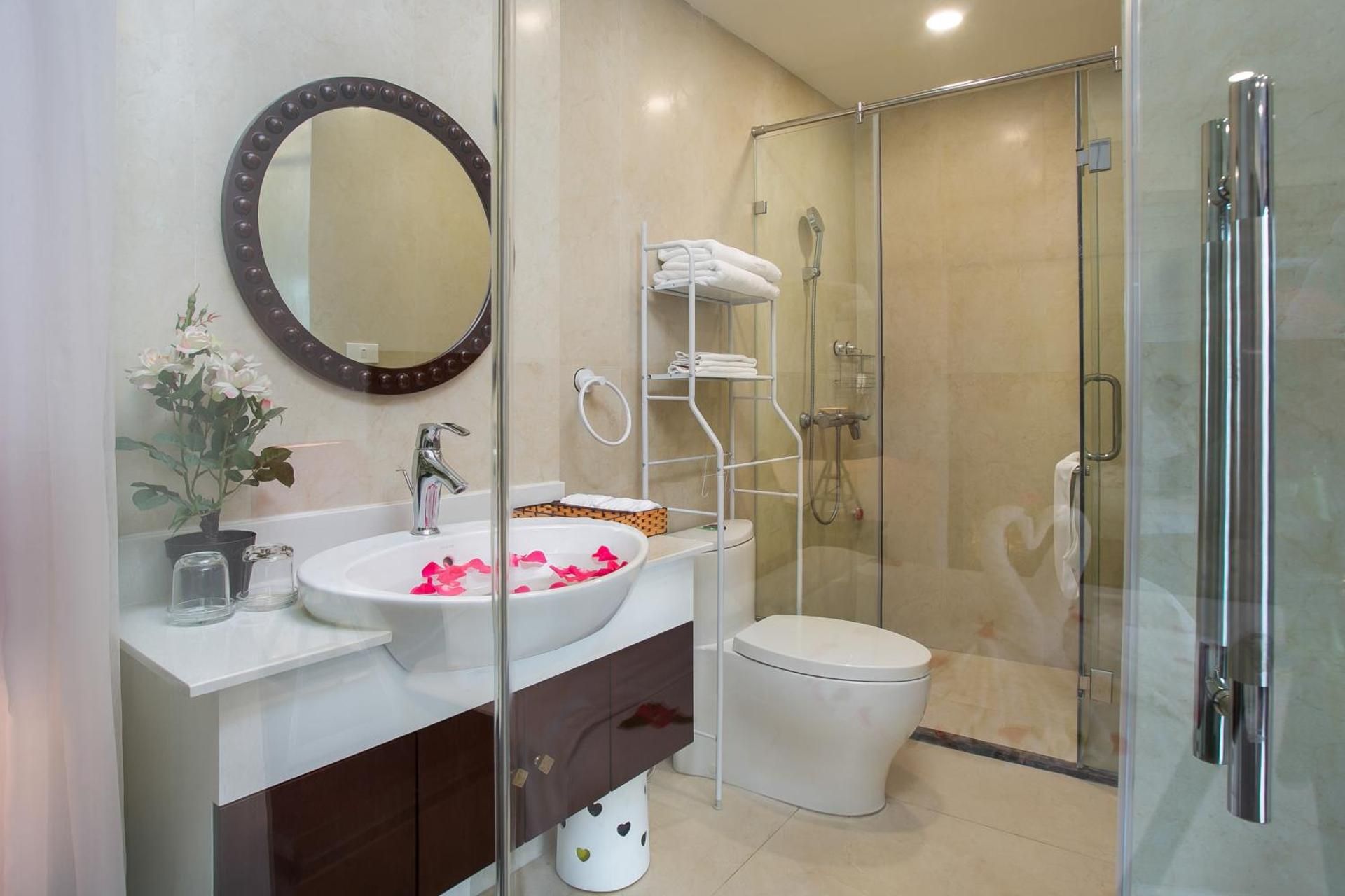 Suite with City View