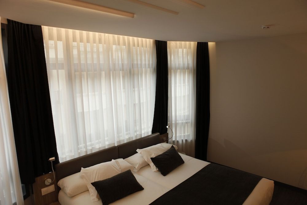 Lux Santiago Hotel Double Room 2