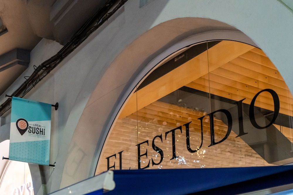 undefined Lux Santiago Hotel 3