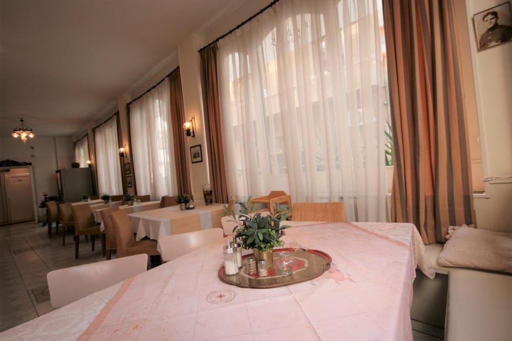 undefined Adams Hotel 7