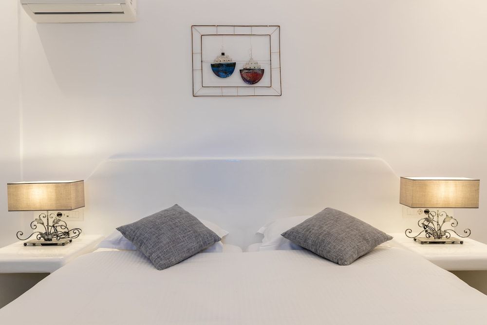 Hotel Nikolas Standard Room