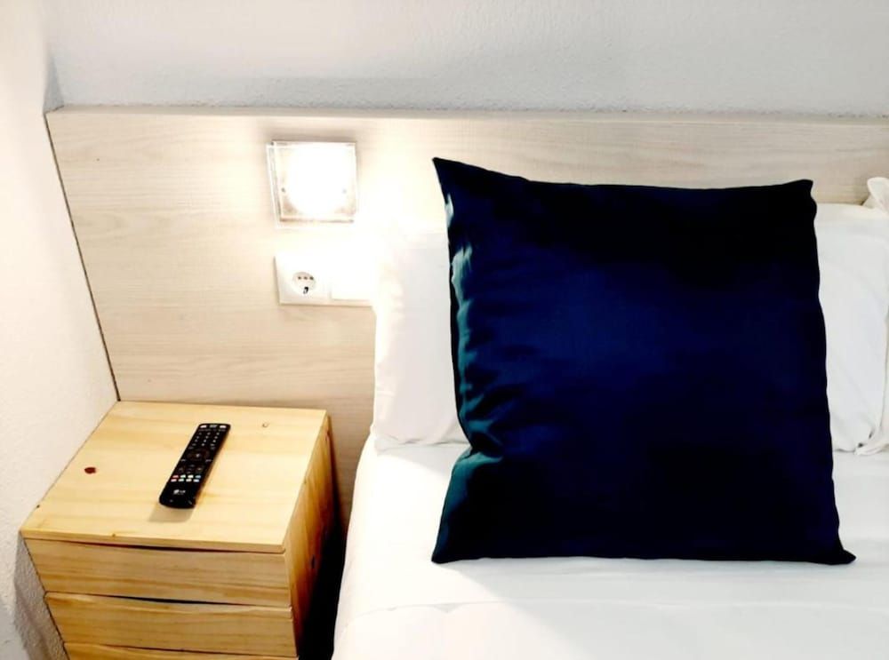 Basic Twin Room