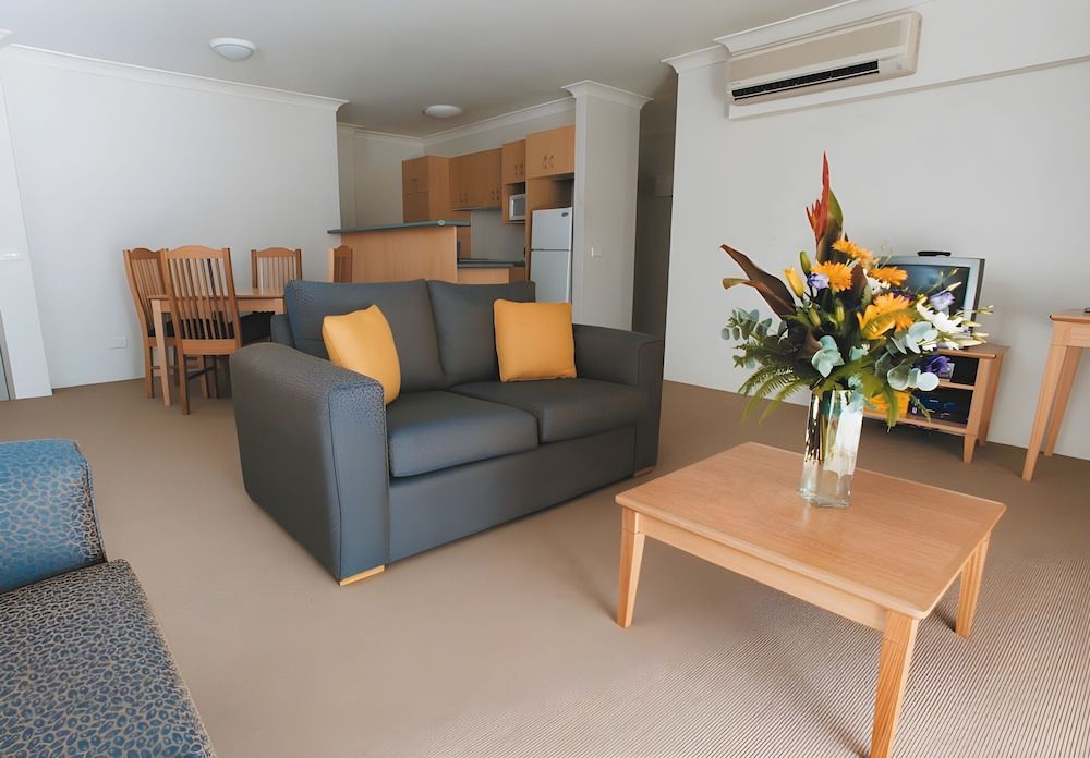 APX Parramatta Standard Two Bedroom Apartment - Limited Housekeeping 3