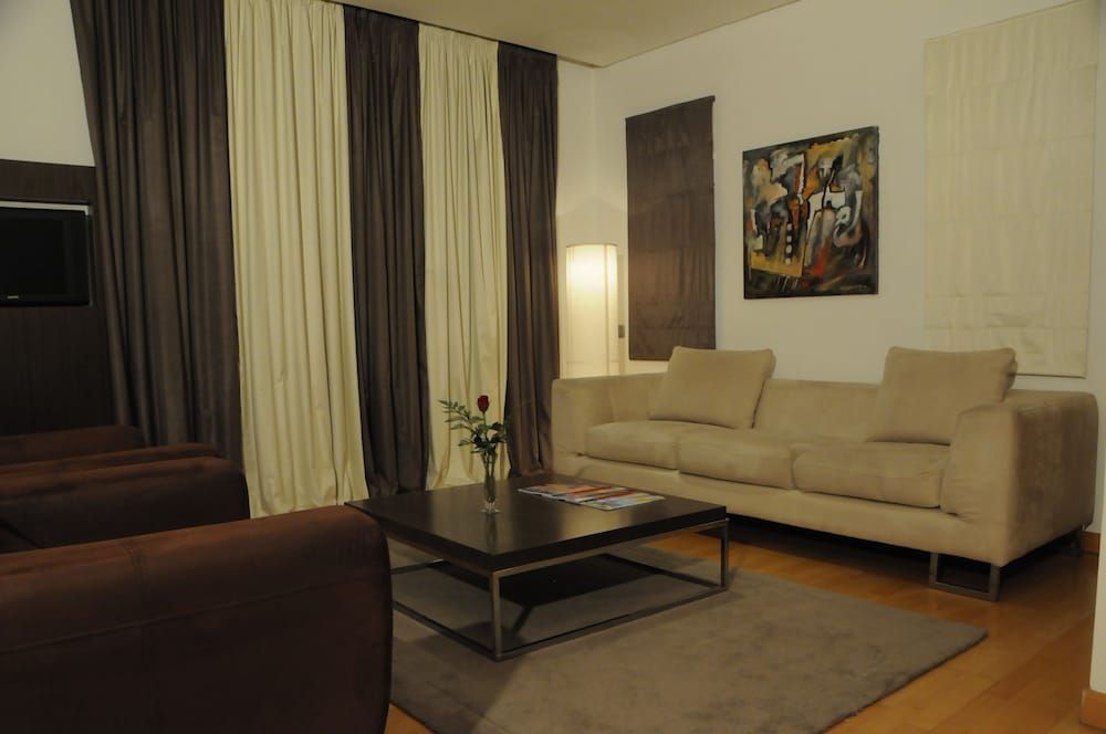 Afrin Prestige Executive Suite room 5