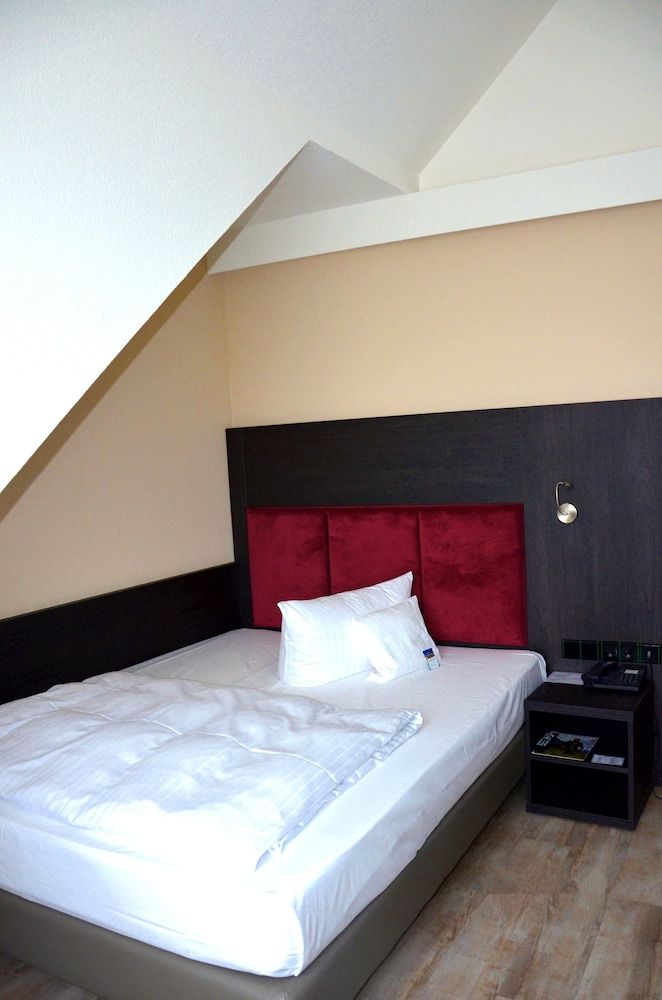 Astralis Hotel Domizil Standard Single Room 4