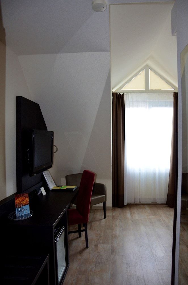 Astralis Hotel Domizil Standard Single Room 2
