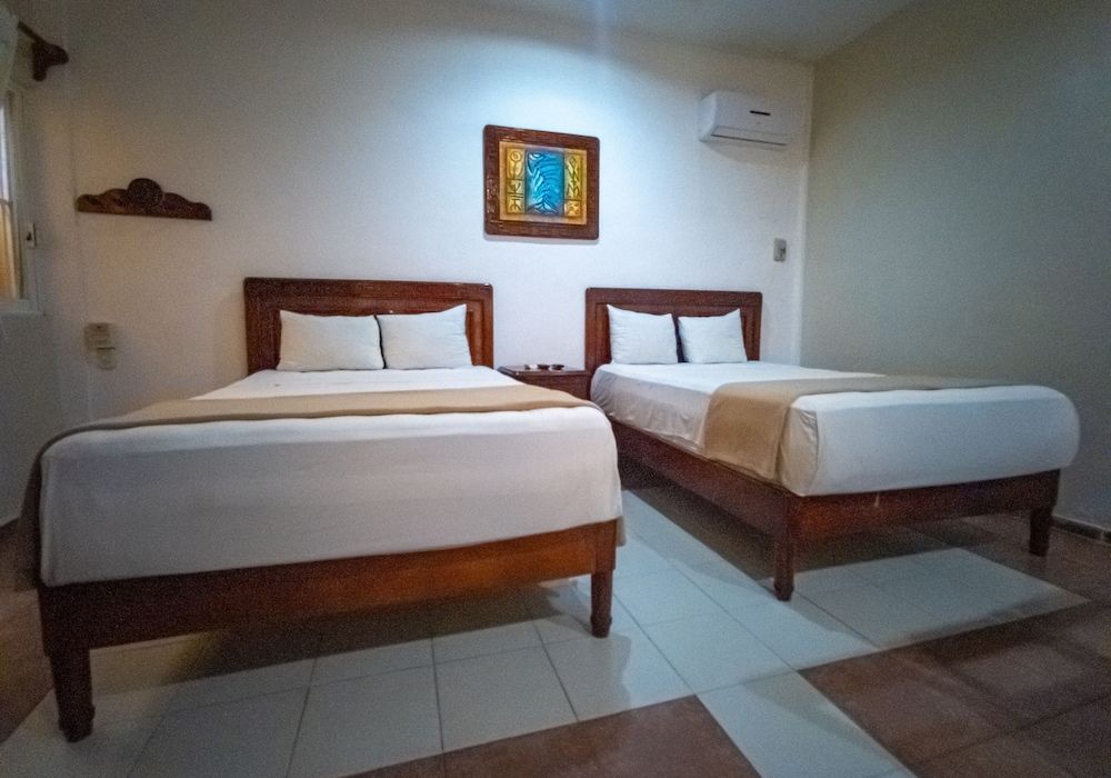 Beach House Hotel Superior Room