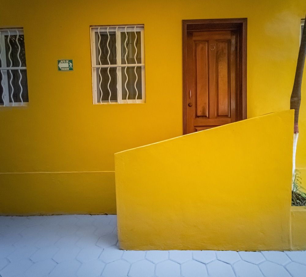 Beach House Hotel Superior Room 9