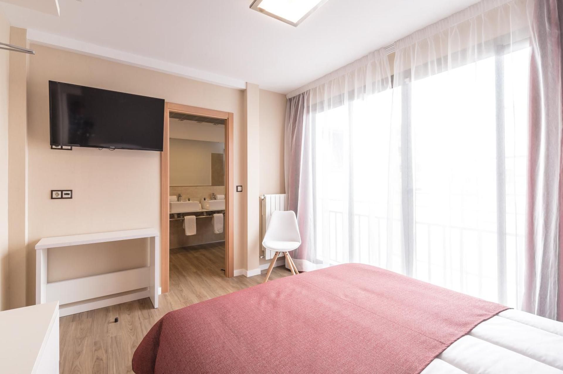 Hostal La Lonja Double Room 7