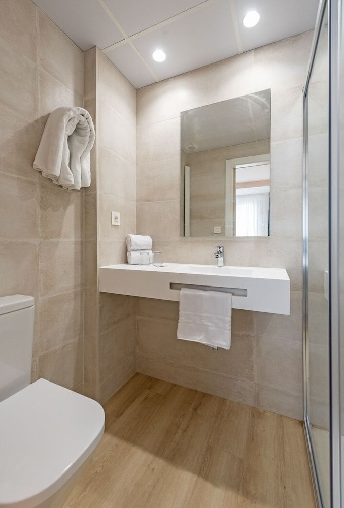 Hostal La Lonja Double Room 9