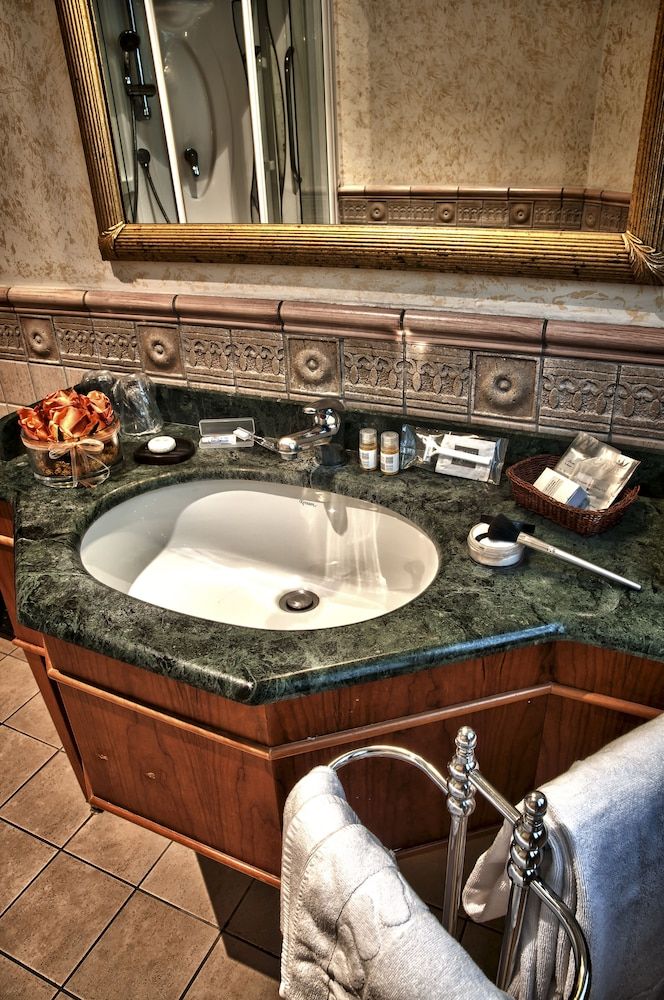 undefined Hotel Cilicia 9