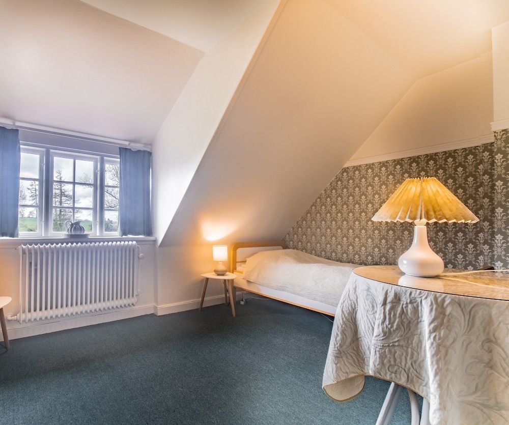 Sonnerupgaard Gods Economy Double or Twin Room, Shared Bathroom