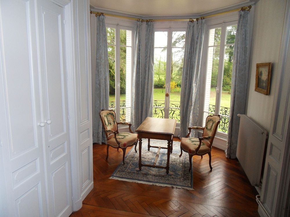 Château de la Motte Comfort Double Room, Private Bathroom, Garden View 2