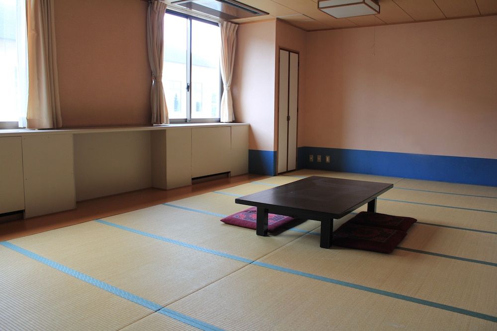 Traditional Room, Japanese Futon (Curfew 23:00)
