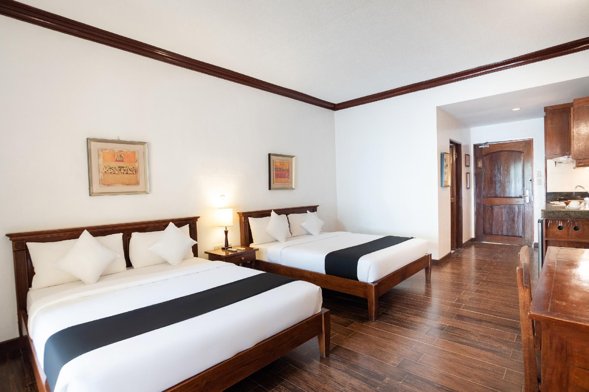 Club Balai Isabel Hotel Lakefront Family Room