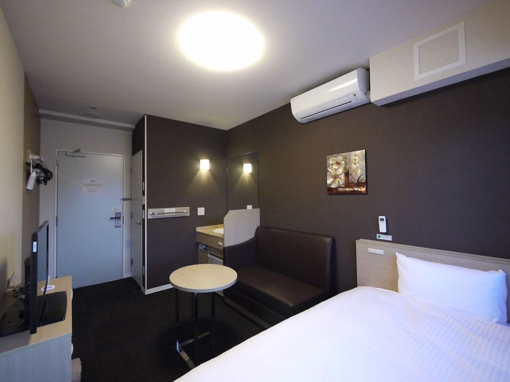 Single Room, Smoking, Without Bath