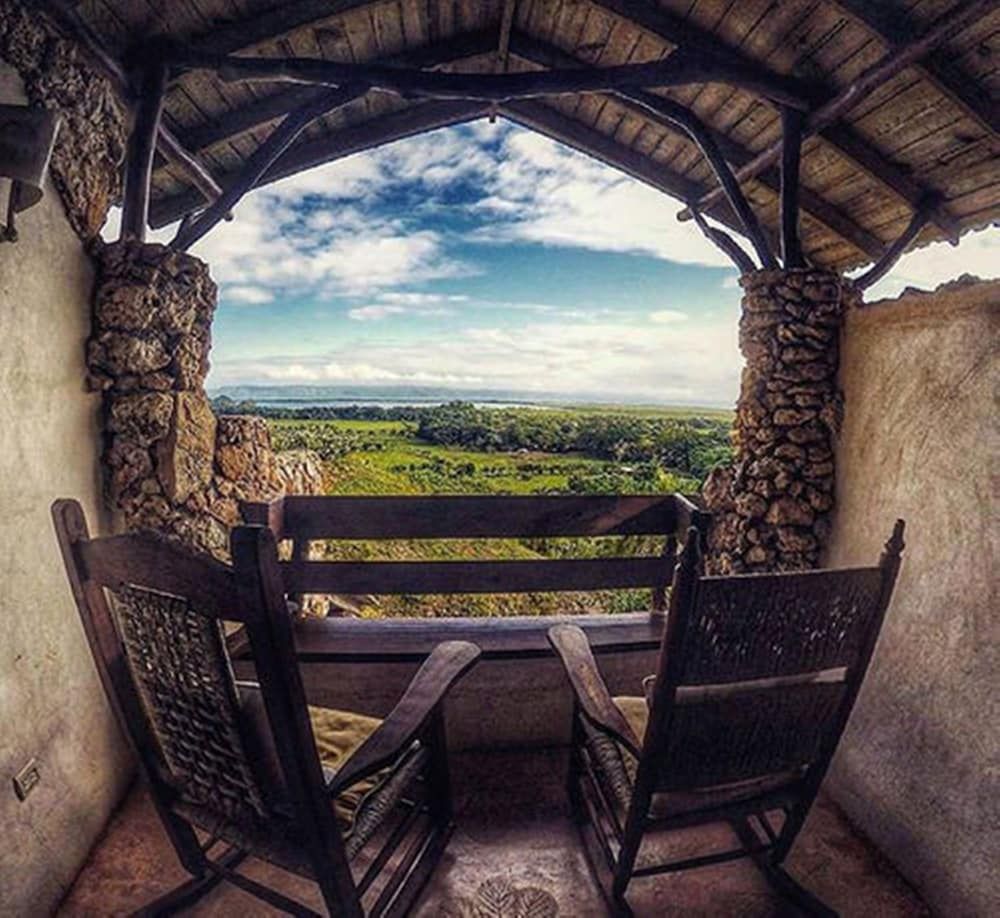 Altos de Caño Hondo Superior Double Room, Bay View 2