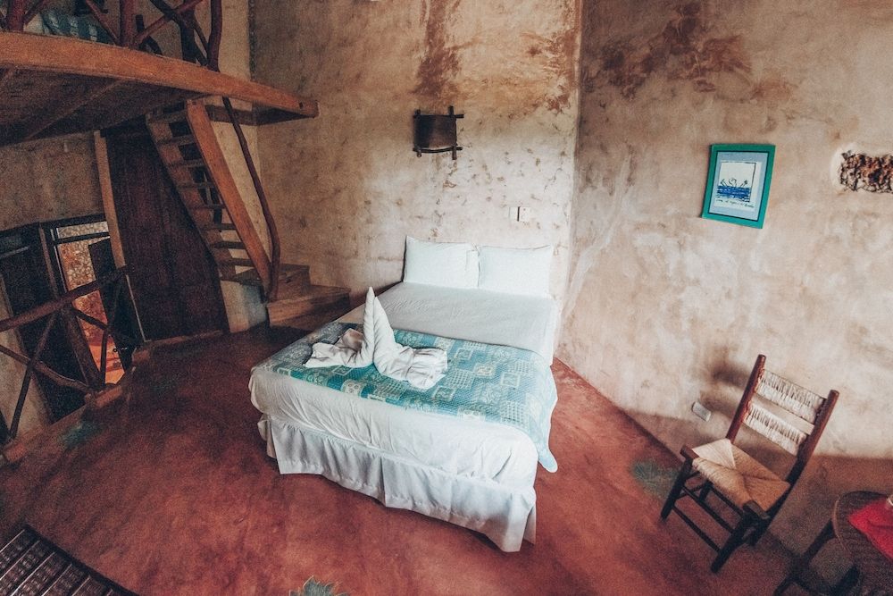 Altos de Caño Hondo Deluxe Double Room Single Use, 1 King Bed, Balcony, Bay View 7