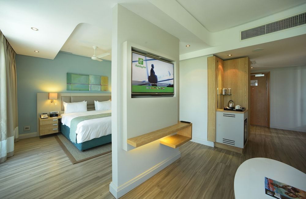 Suite, 1 King Bed