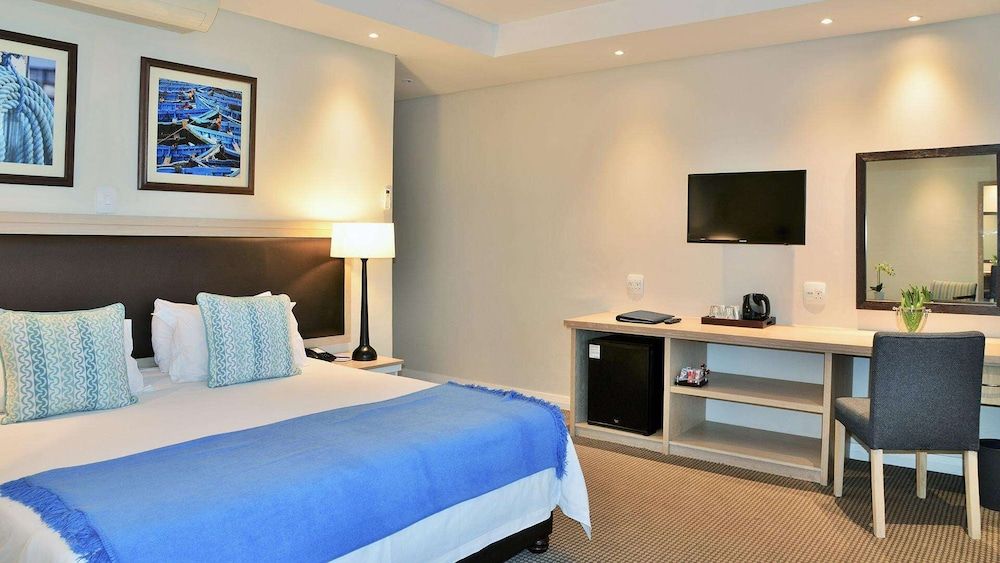 Blue Marlin All-Inclusive Seascape by Dream Resorts Family Room 15