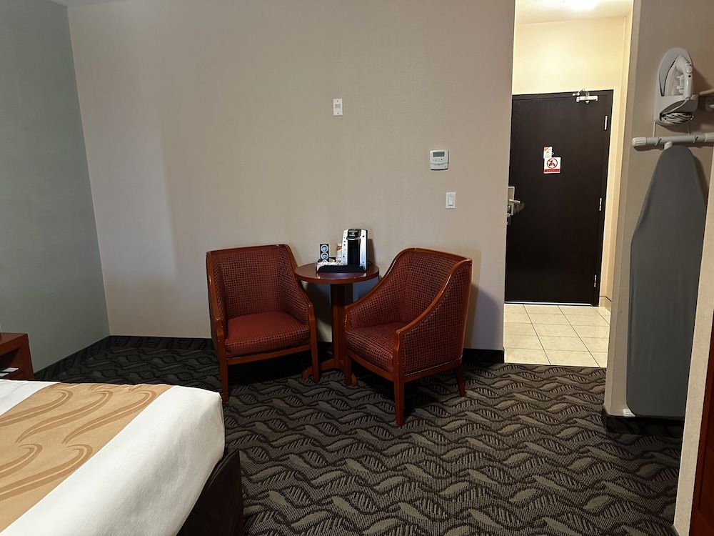 Quality Inn Standard Room, 2 Queen Beds, Non Smoking 16