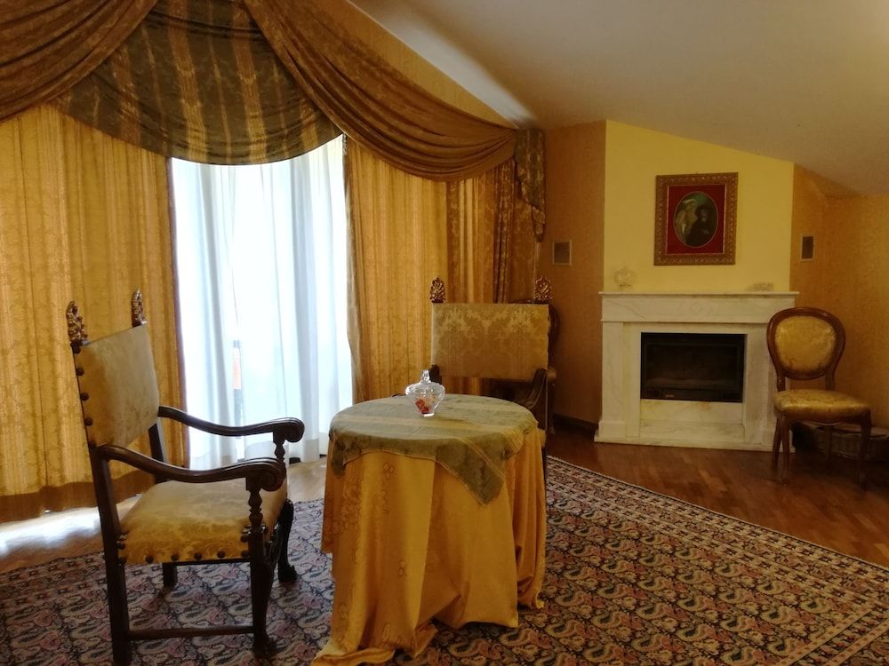 Filippone Hotel & Ristorante Executive Suite 6