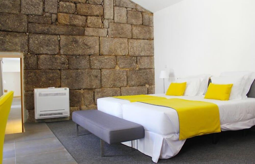 House, 2 Bedrooms