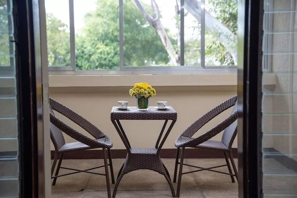 Matabungkay Beach Hotel Family Room, 1 Bedroom 2