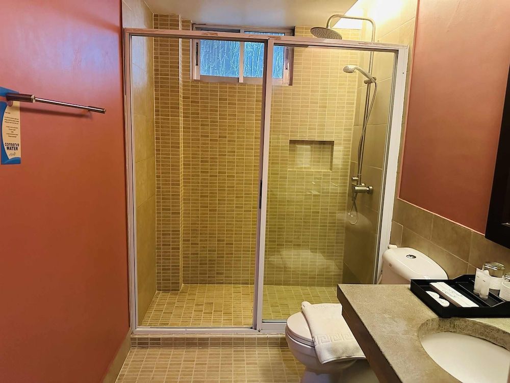 Matabungkay Beach Hotel Family Room, 1 Bedroom 3