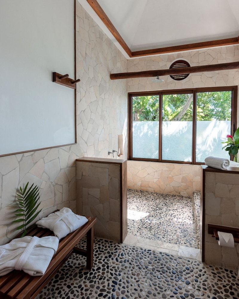 Bolontiku Boutique Hotel, Member of the Cayuga Collection Garden View Room King 12