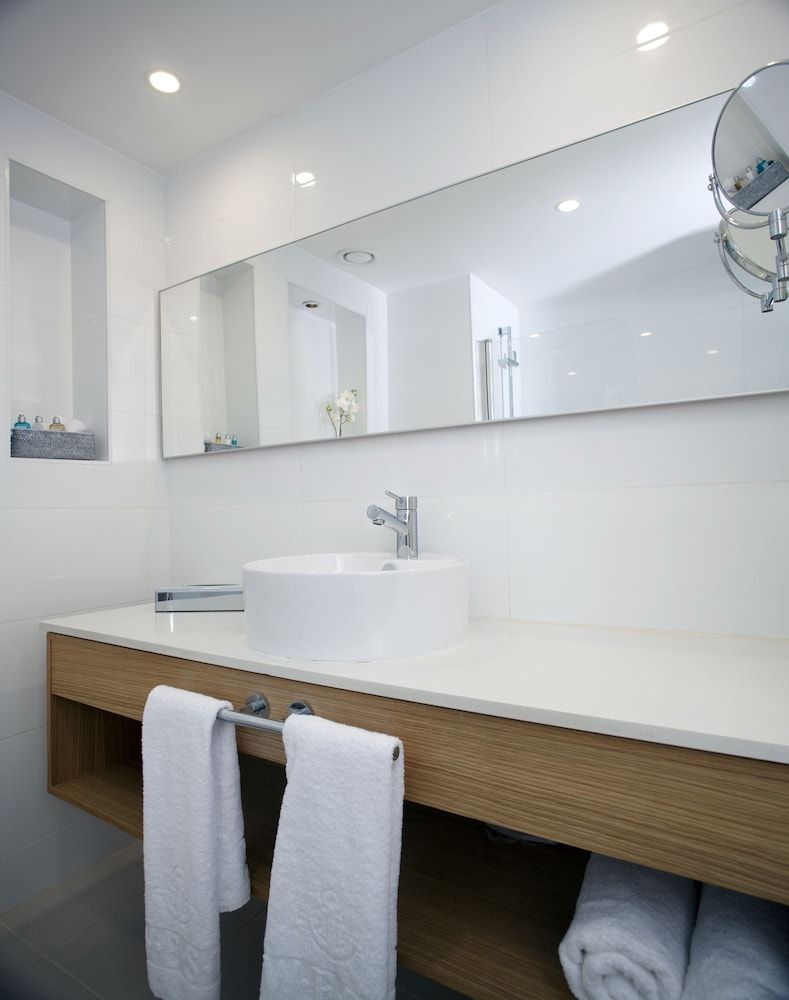 West All Suite Boutique Ashdod Executive Suite, 1 Bedroom, Balcony, Sea View 5