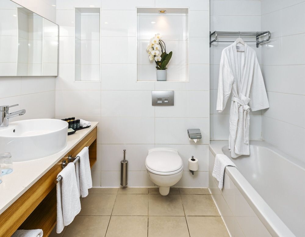 West All Suite Boutique Ashdod Deluxe Room, Balcony, Sea View 4