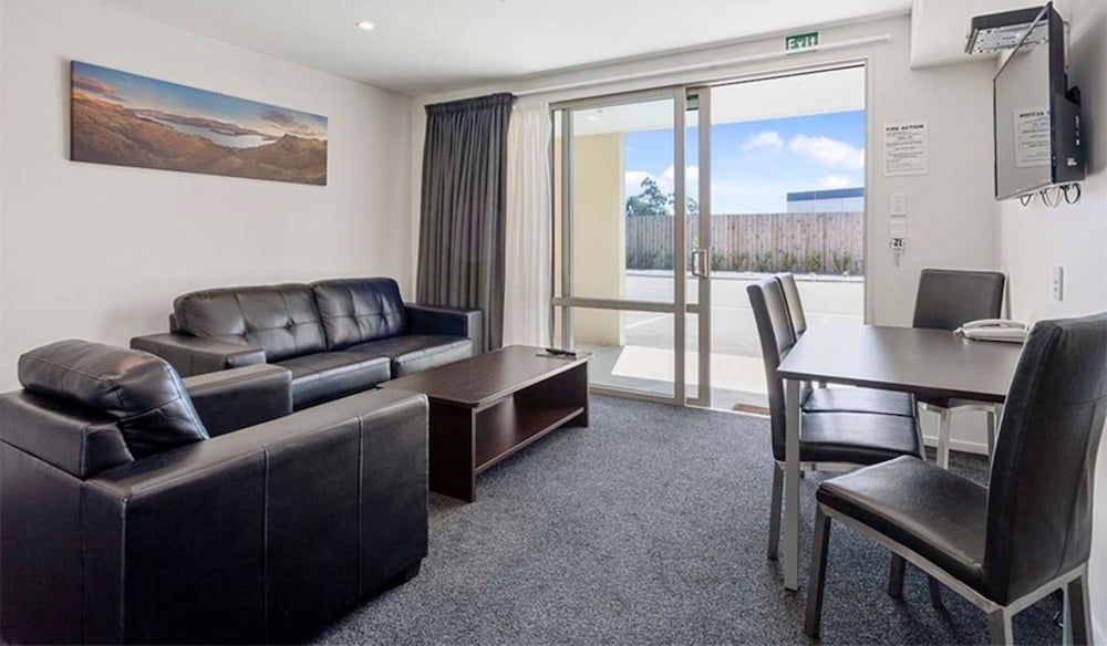 Rolleston Highway Motel