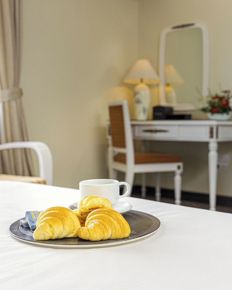 undefined Chalcedony Grand Hotel 7