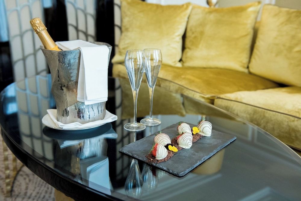 undefined The Wellesley Knightsbridge, A Luxury Collection Hotel