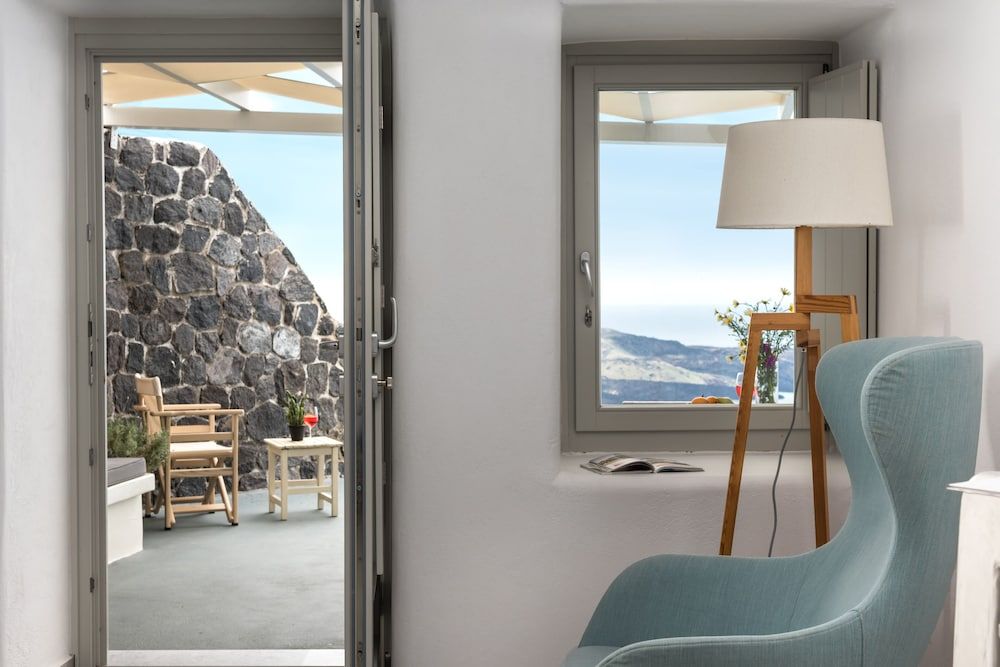 Adamant Suites Moonstone Suite with Private Pool 14