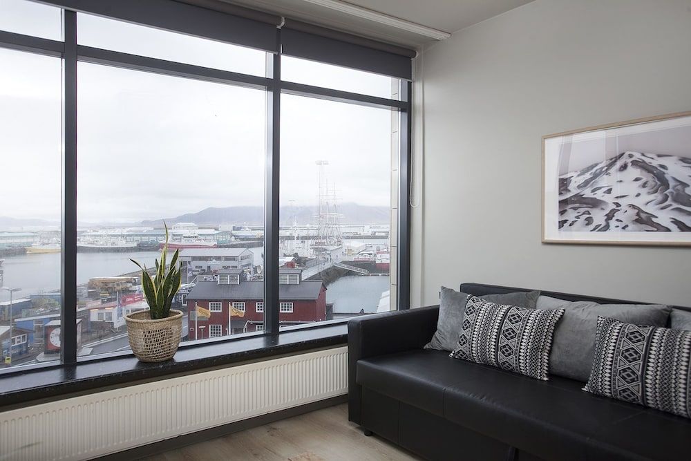 Planet Apartments Premium Sea view Apartment with balcony - free parking 16