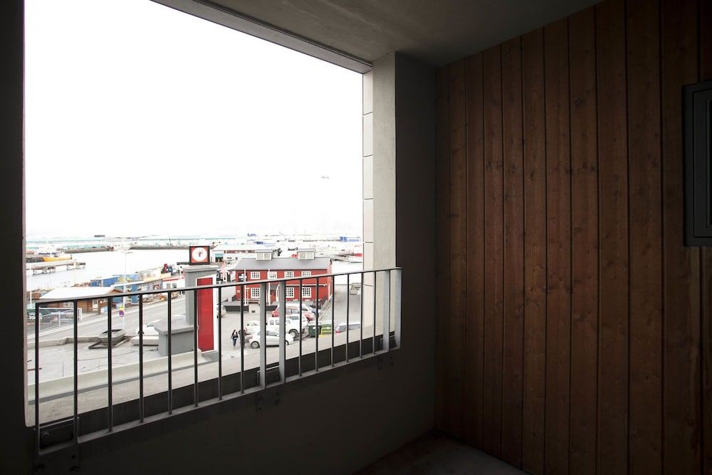 Planet Apartments Premium Sea view Apartment with balcony - free parking 4