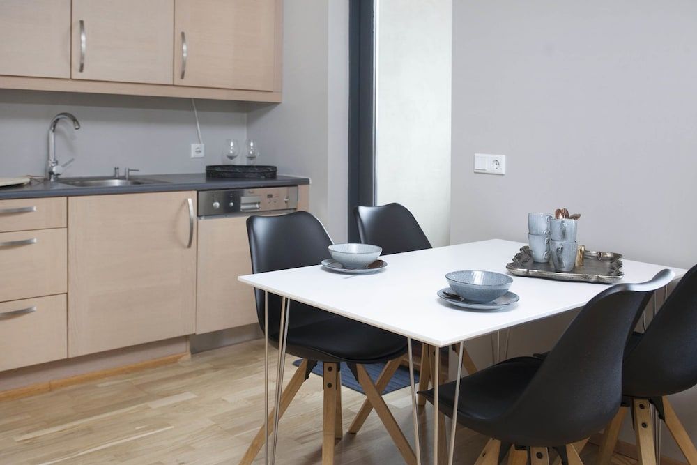 undefined Planet Apartments 9