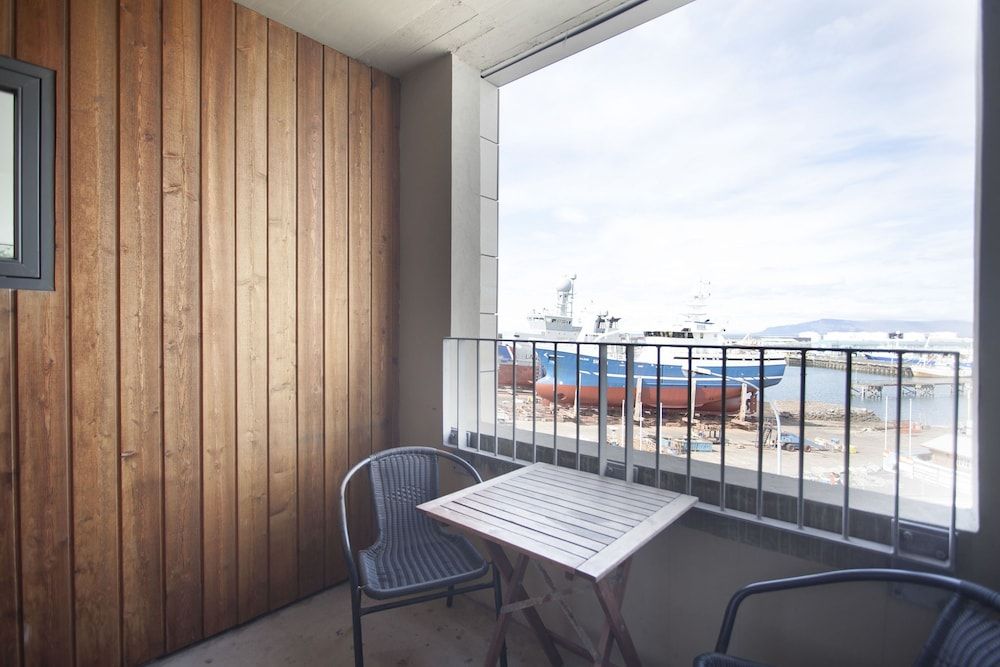 Planet Apartments Premium Sea view Apartment with balcony - free parking 3