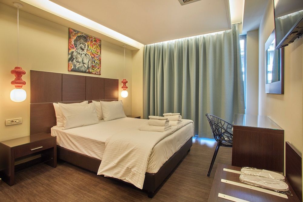 Athens Way Pop Art Hotel Deluxe Double Room, 1 Bedroom 7
