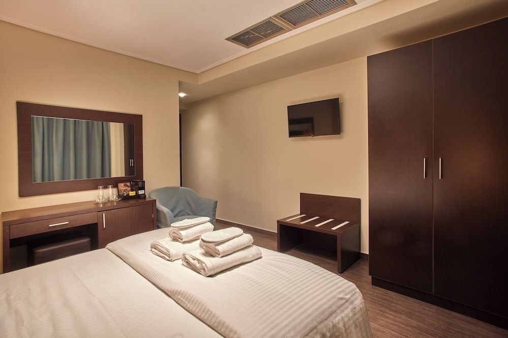 undefined Athens Way Pop Art Hotel 8