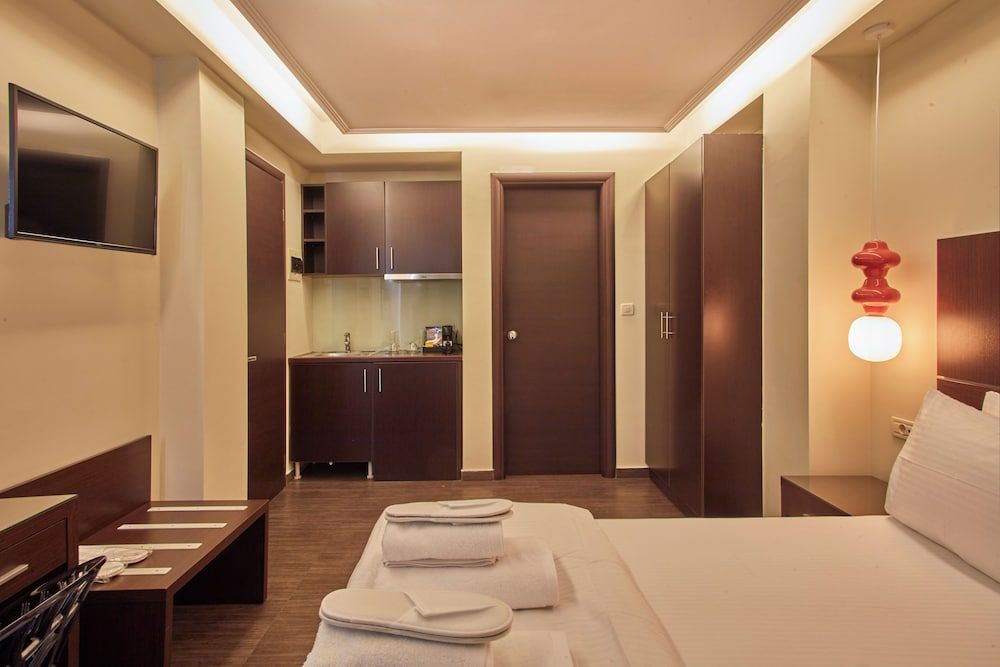 Athens Way Pop Art Hotel Deluxe Double Room, 1 Bedroom 16