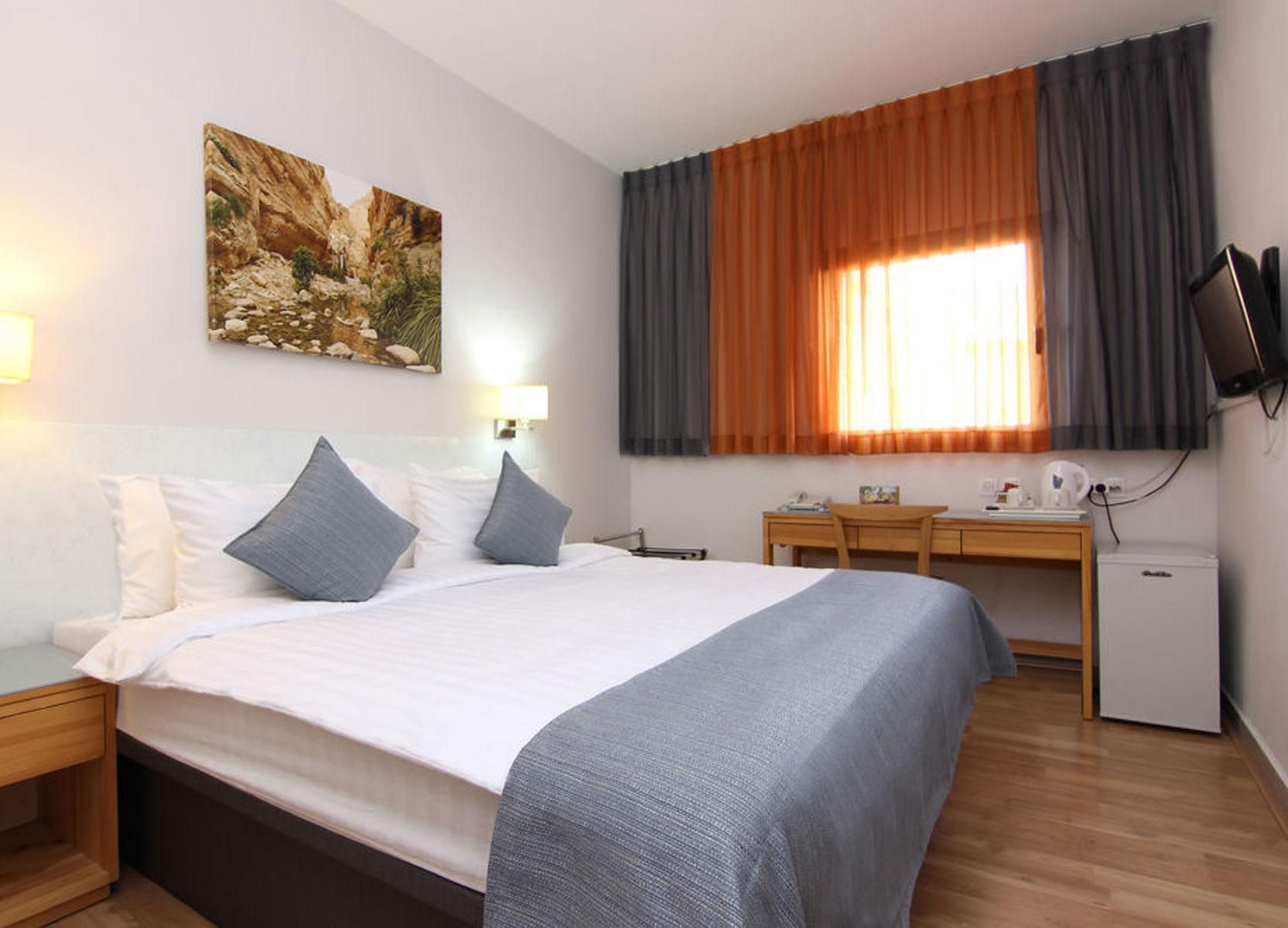 Economy Single Room