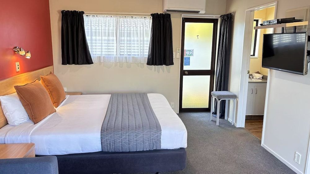 Arcadia Motel Studio (Super King) 4