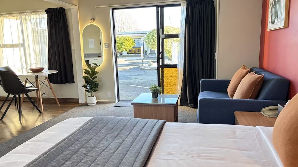 Arcadia Motel Studio (Super King) 5