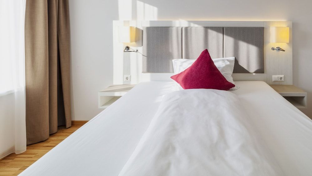 Hotel Zeitgeist Vienna Hauptbahnhof Classic Double Room 3